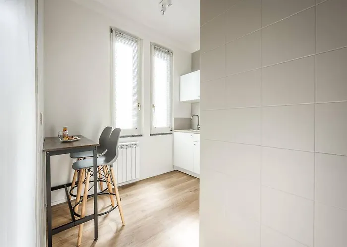 Cucchiari 8c * Modena